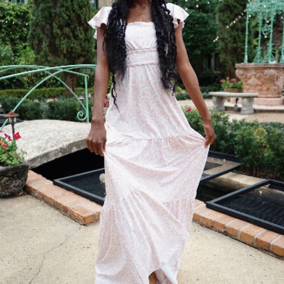 Smith and Quinn Isabella Dress Blushing Botanicals - Picture 1 of 2